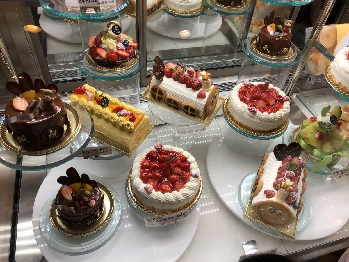 ホールケーキ01