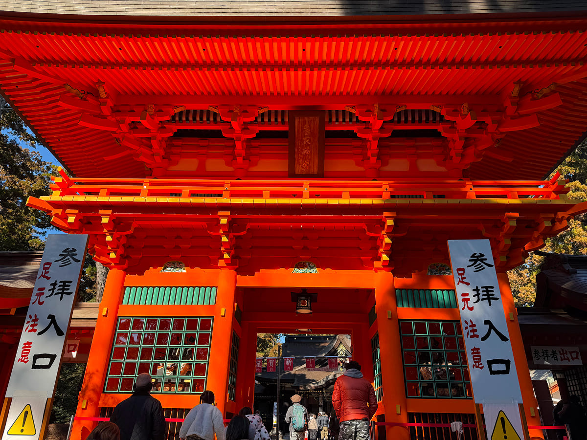 香取神宮の楼門(ろうもん)