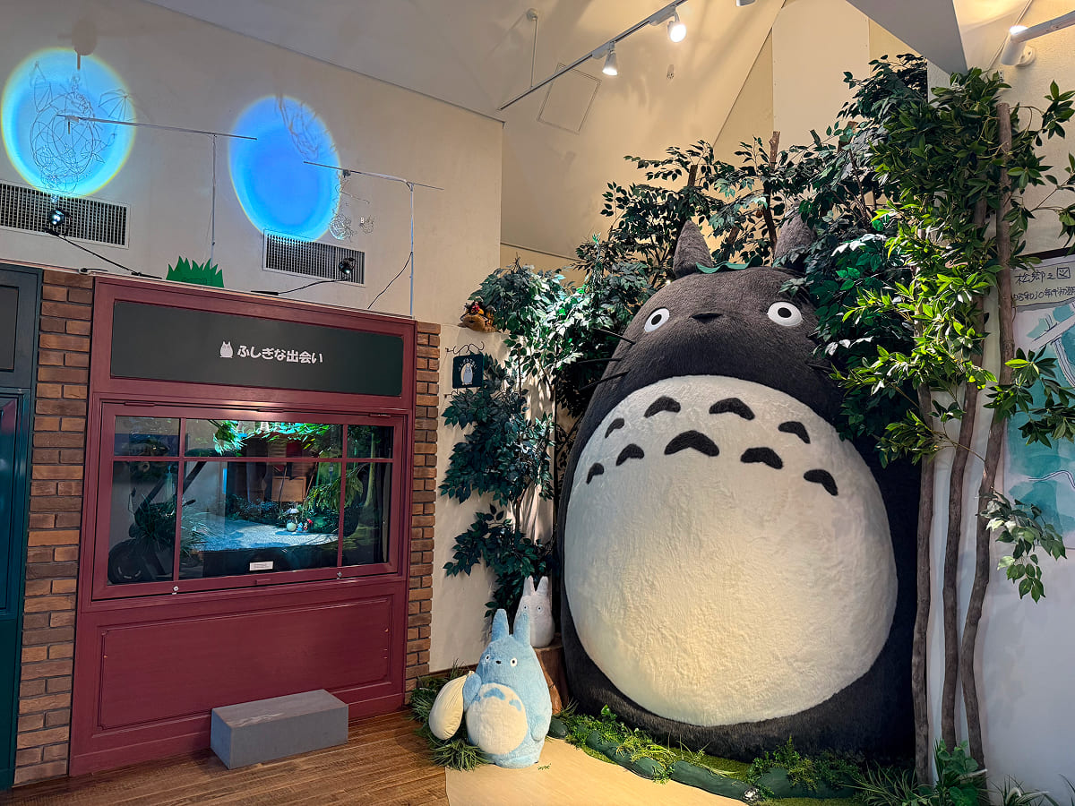 那須テディベアミュージアム トトロ・中トトロ・小トトロとのフォトスポット