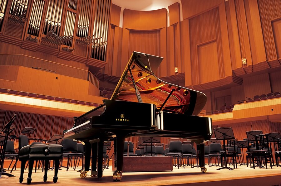 ヤマハ最高峰のコンサートグランドピアノ「CFX」をサンプリング